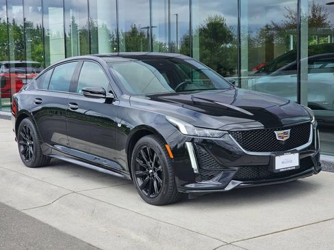 Used 2023 Cadillac CT5 Sport w/ Super Cruise 2 Package AWD/4WD image 7