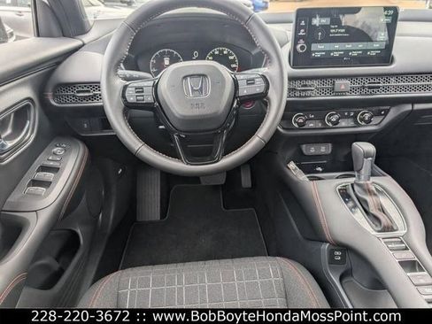 New 2026 Honda HR-V LX image 25