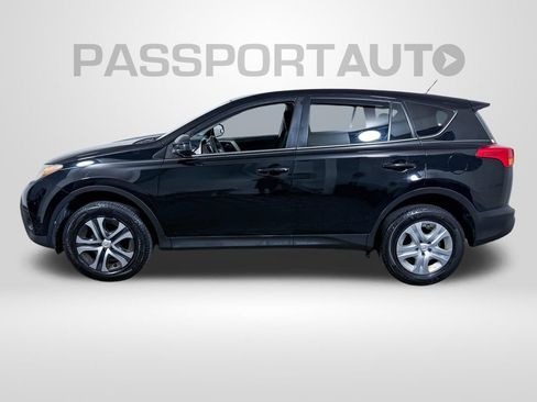 Used 2014 Toyota RAV4 LE FWD image 9