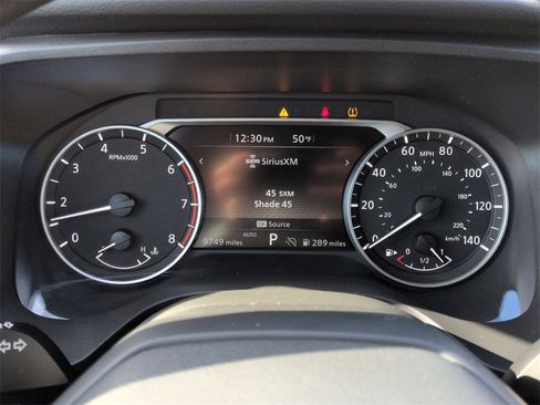 Used 2025 Nissan Rogue S image 10