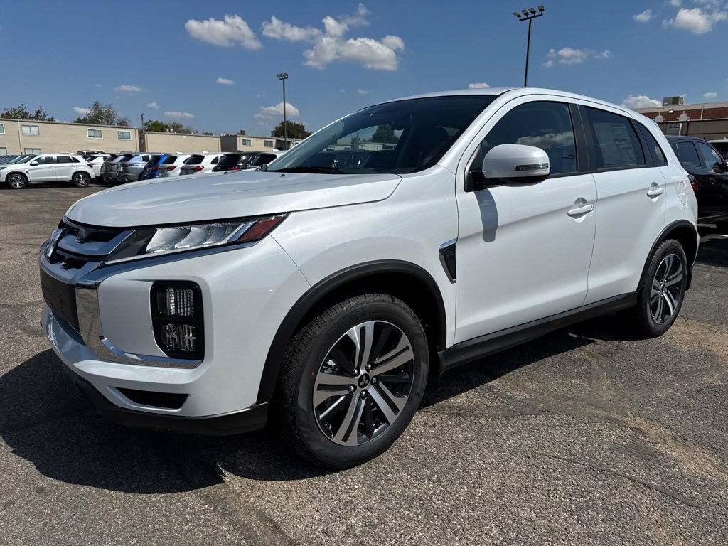 New 2027 Mitsubishi Outlander Sport SE AWD/4WD image 3