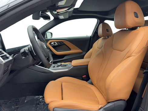 Used 2025 BMW 230i Coupe w/ Premium Package RWD image 13