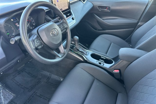 Certified 2025 Toyota Corolla LE FWD image 12