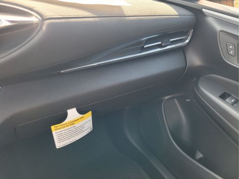 Used 2025 Buick Envista Preferred FWD image 26