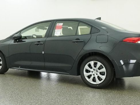 New 2026 Toyota Corolla LE FWD image 20