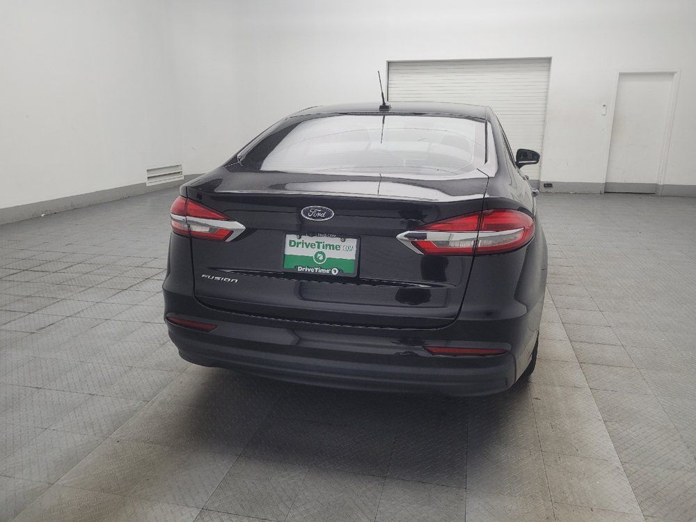 Used 2019 Ford Fusion S FWD image 7