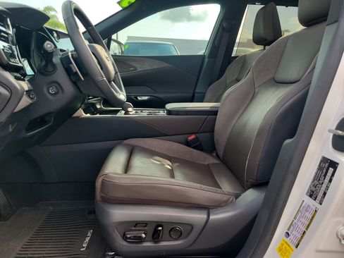 Used 2023 Lexus RX 350 FWD w/ Accessory Package (Z1) image 18