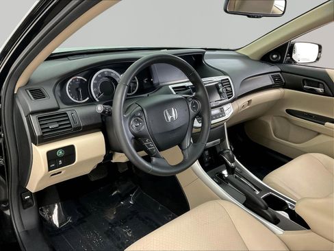 Used 2013 Honda Accord EX-L image 17