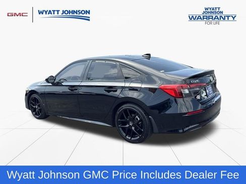 Used 2024 Honda Civic Sport image 3