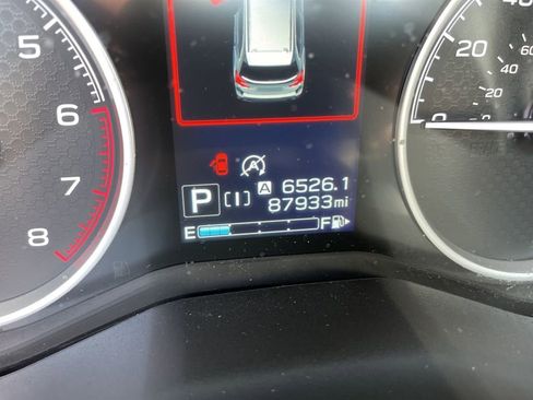 Used 2024 Subaru Forester Premium image 17