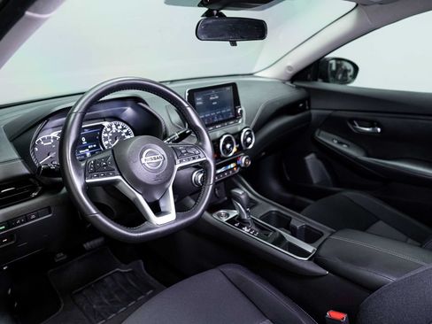 Used 2021 Nissan Sentra SV FWD image 14