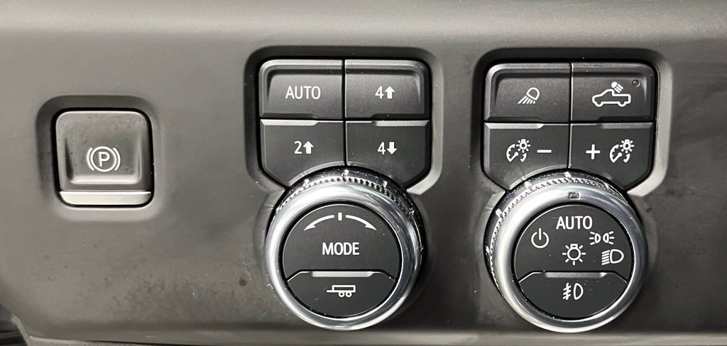 Used 2022 GMC Sierra 1500 AT4X AWD/4WD image 33