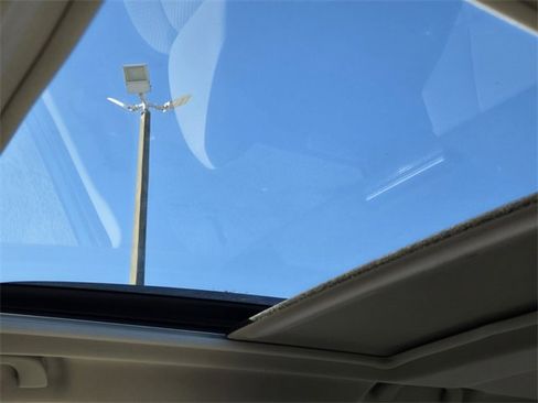 Used 2023 Subaru Forester Premium image 16