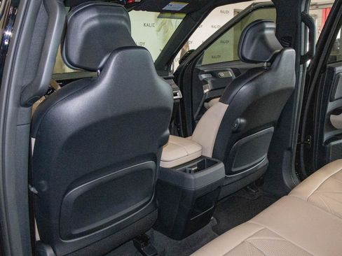 Used 2027 Kia Telluride EX FWD image 10