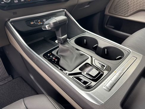 New 2026 Kia Carnival EX image 30