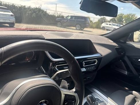 Used 2024 BMW Z4 sDrive30i w/ Premium Package RWD image 17