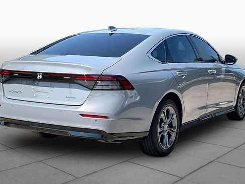 Used 2025 Honda Accord EX-L image 13
