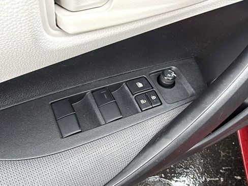 Certified 2023 Toyota Corolla LE image 10