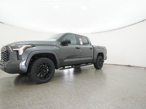 New 2026 Toyota Tundra SR5 AWD/4WD image 20