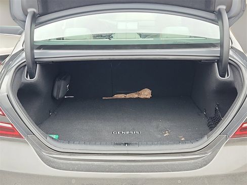 Used 2025 Genesis G70 2.5T w/ Sport Prestige Package image 12