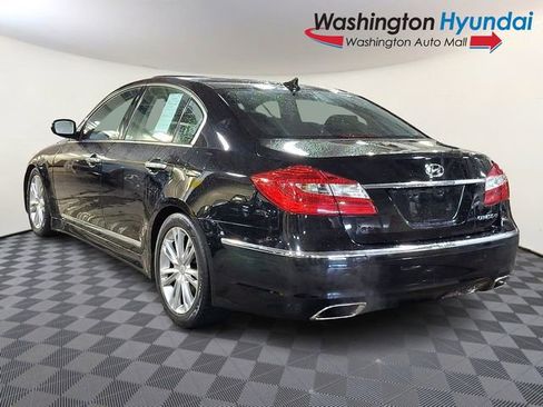 Used 2012 Hyundai Genesis 4.6 image 4