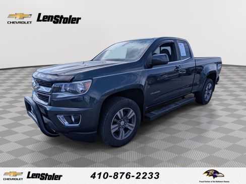 Used 2017 Chevrolet Colorado LT w/ LT Convenience Package image 1