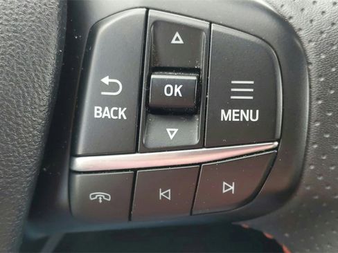 Used 2024 Ford Escape ST-Line image 21