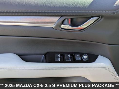 New 2025 MAZDA CX-5 AWD 2.5 S w/ Premium Plus Pkg image 6