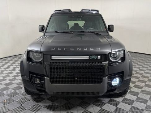 Used 2025 Land Rover Defender 130 Outbound AWD/4WD image 11