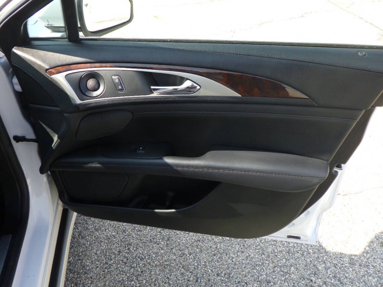 Used 2018 Lincoln MKZ Reserve w/ Climate Package AWD/4WD image 15