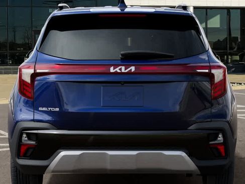 New 2026 Kia Seltos EX FWD image 13