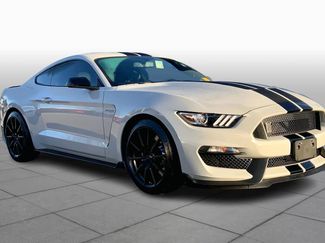 Used 2017 Ford Mustang Shelby GT350 video 2
