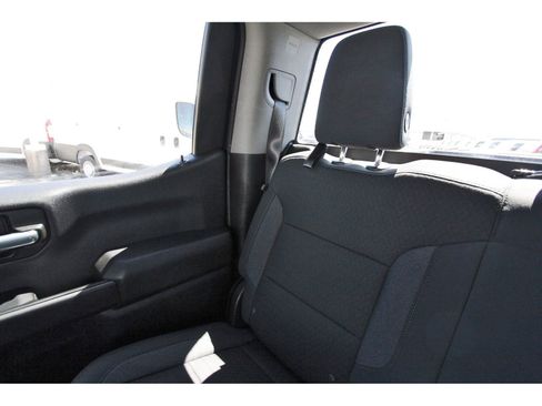 Used 2022 Chevrolet Silverado 1500 Custom image 14