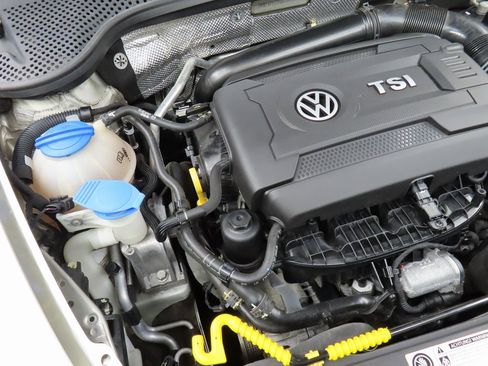 Used 2016 Volkswagen Beetle 1.8T SE image 19