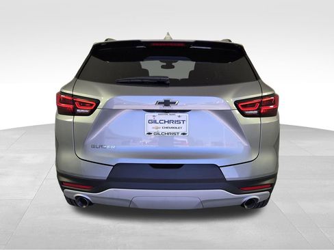 New 2026 Chevrolet Blazer LT w/ LPO, Black Grille Bar Package FWD image 6