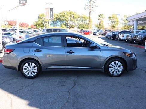 New 2025 Nissan Sentra 2.0 S image 3