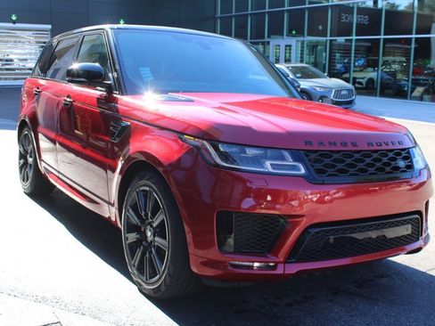 Used 2020 Land Rover Range Rover Sport HST image 4