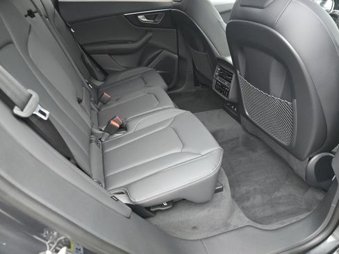 New 2026 Audi Q8 Premium Plus image 18