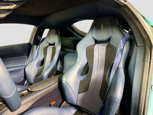 Used 2019 Ferrari 812 Superfast RWD image 18