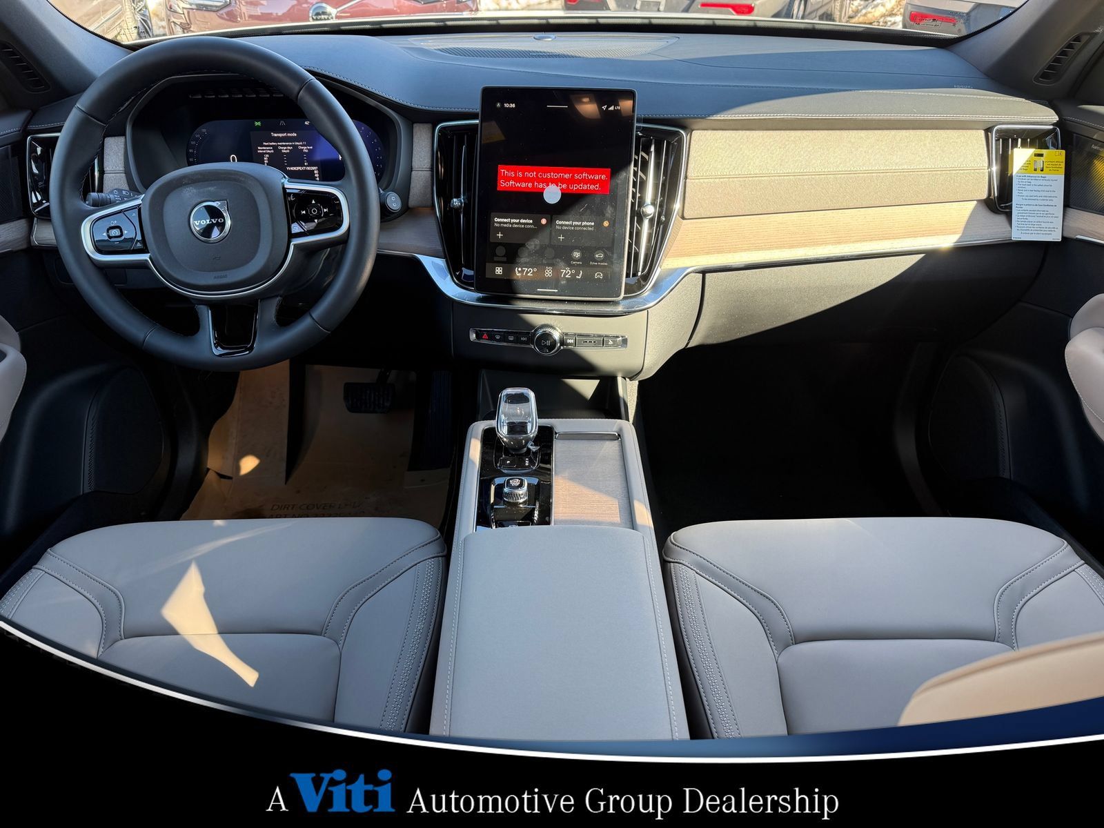 Used 2026 Volvo XC90 B6 Plus w/ Protection Package Premier AWD/4WD image 2