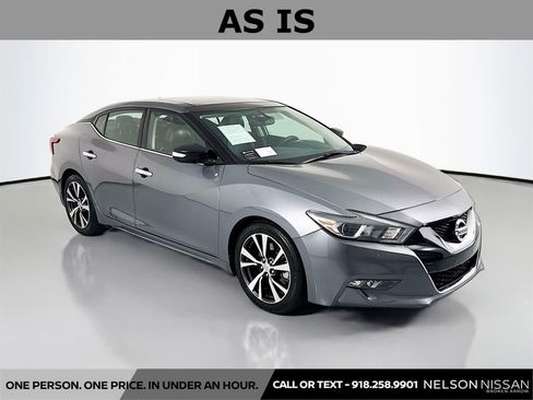 Used 2016 Nissan Maxima 3.5 SL w/ Interior Lighting Package FWD image 3