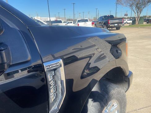 Used 2017 Ford F350 Platinum w/ Platinum Ultimate Package image 14