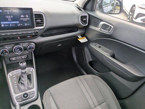 New 2026 Hyundai Venue SEL FWD image 14