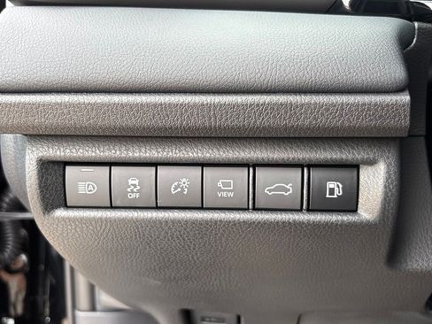 Used 2026 Toyota Camry XSE FWD image 26
