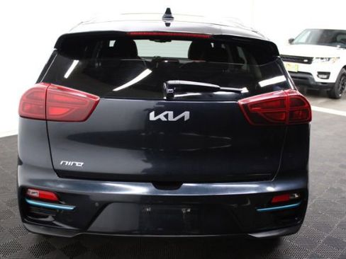 Used 2022 Kia Niro EX Premium FWD image 7