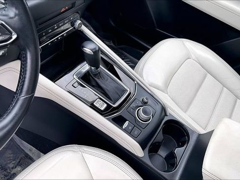 Used 2022 MAZDA CX-5 AWD 2.5 S w/ Premium Package image 13