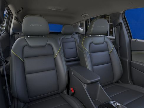 New 2025 Chevrolet Trax ACTIV w/ Driver Confidence Package image 40