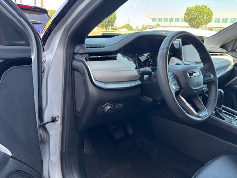 Used 2025 Jeep Compass Limited AWD/4WD image 35
