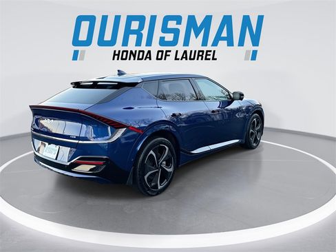 Used 2024 Kia EV6 GT-Line w/ GT-Line White Seat Package image 8