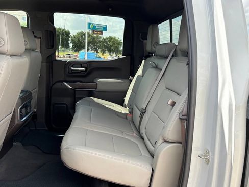 Used 2021 GMC Sierra 1500 SLT RWD image 14